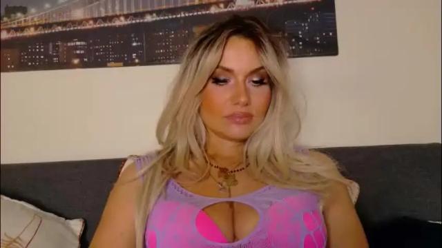 Image 8 of tinkerbell822 Stream on Chaturbate on 4 months ago