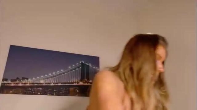 Image 10 of tinkerbell822 Stream on Chaturbate on 4 months ago