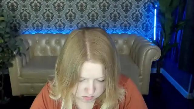 Image 8 of tinkerrbelll Stream on Chaturbate on 1 month ago