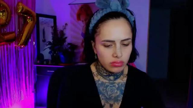 Image 7 of tinnadawson Stream on Chaturbate on 18 days ago
