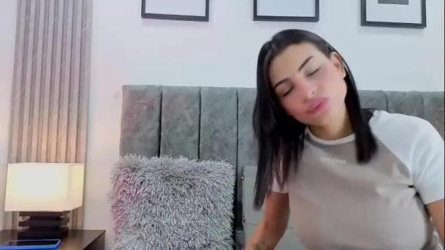 Image 6 of tinny_and_candy Stream on Chaturbate on 23 days ago
