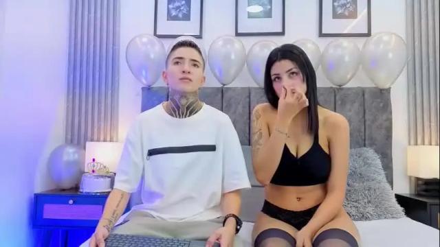 Image 12 of tinny_and_candy Stream on Chaturbate on 13 days ago