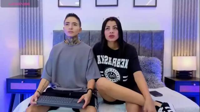Image 2 of tinny_and_candy Stream on Chaturbate on 2 days ago