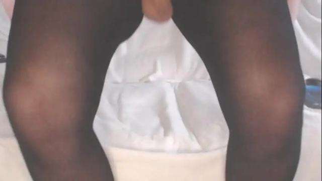 Image 3 of tiny_d Stream on Chaturbate on 1 month ago