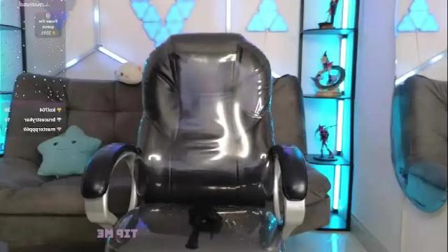 Image 10 of tiny_vixen_ Stream on Chaturbate on 1 month ago