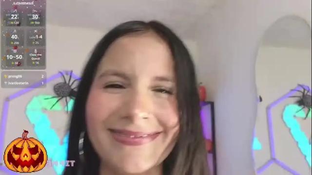 Image 11 of tiny_vixen_ Stream on Chaturbate on 6 days ago