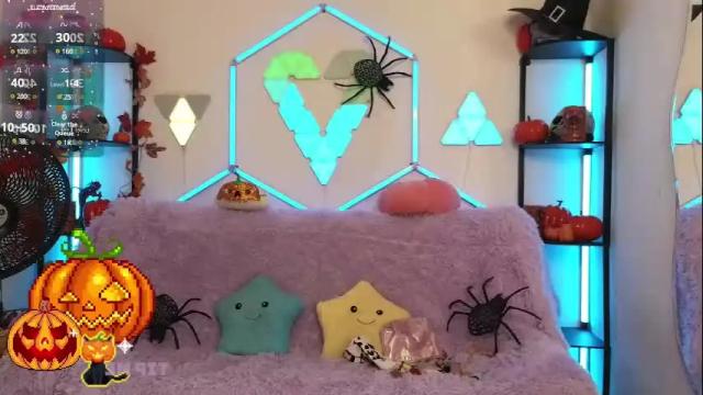 Image 2 of tiny_vixen_ Stream on Chaturbate on 3 days ago