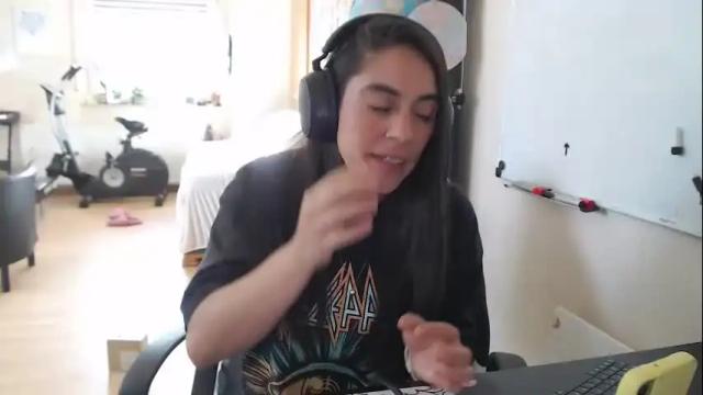 Image 4 of tiny_williams Stream on Chaturbate on 13 days ago