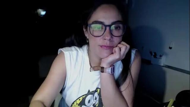 Image 2 of tiny_williams Stream on Chaturbate on 12 days ago