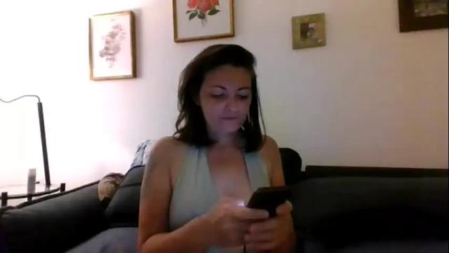 Thumbnail 3, tinyassbossymilf's Stream at Chaturbate, 1 month ago
