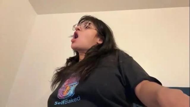 Image 7 of tinydee555 Stream on Chaturbate on 2 months ago