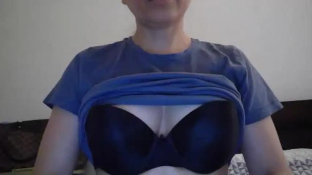 Image 10 of tinyelyza Stream on Chaturbate on 16 months ago