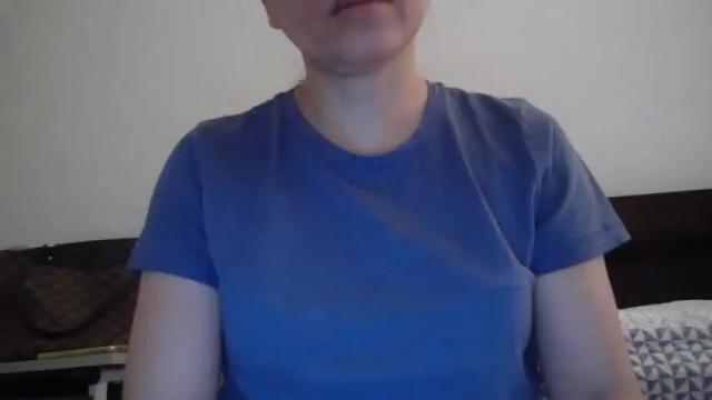 Image 12 of tinyelyza Stream on Chaturbate on 16 months ago