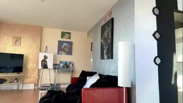 Image 7 of tinykylie Stream on Chaturbate on 1 month ago