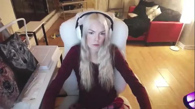 Image 10 of tinykylie Stream on Chaturbate on 1 month ago