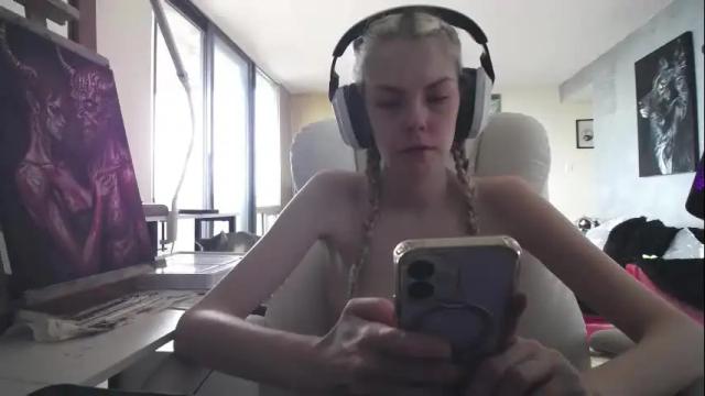 Thumbnail 1, tinykylie's Stream at Chaturbate, 10 days ago