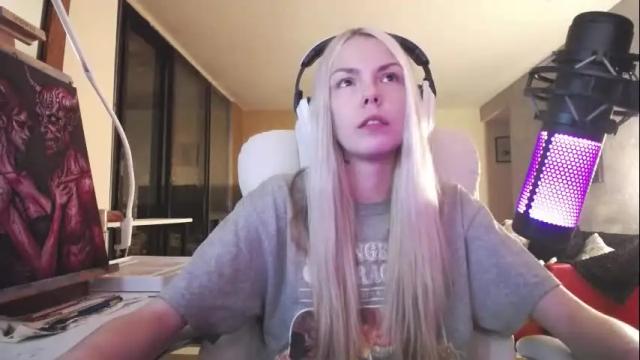 Image 10 of tinykylie Stream on Chaturbate on 9 days ago