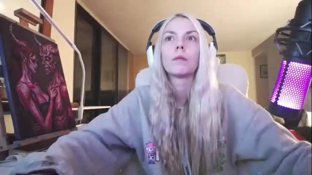 Image 11 of tinykylie Stream on Chaturbate on 7 days ago