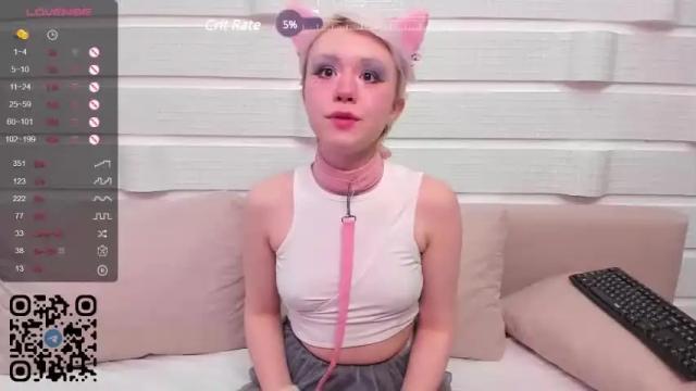 Image 2 of tinypoet Stream on Chaturbate on 19 months ago