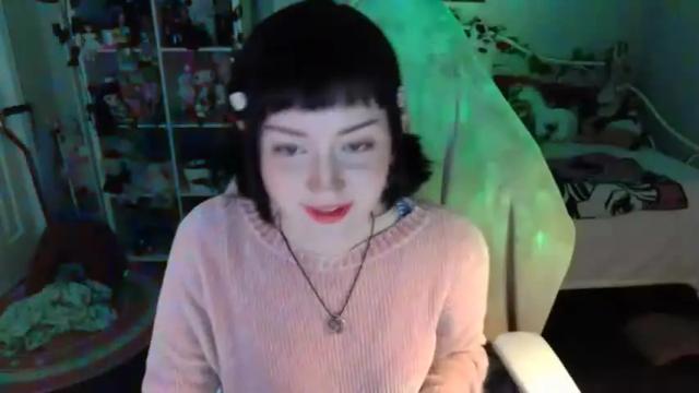 Image 12 of tinyprincess_doll Stream on Chaturbate on 24 months ago