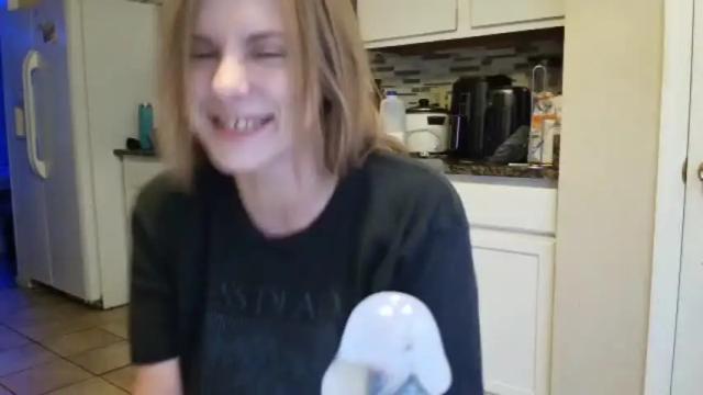 Image 4 of tinywithtiddies Stream on Chaturbate on 2 months ago