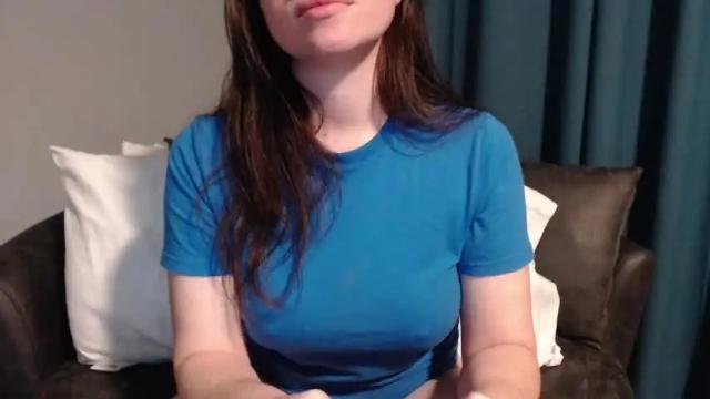 Image 11 of tinyytina Stream on Chaturbate on 15 months ago