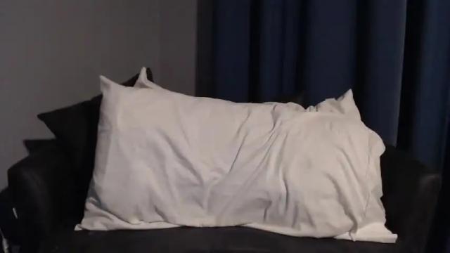 Image 11 of tinyytina Stream on Chaturbate on 15 months ago