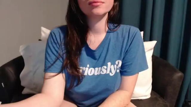 Image 3 of tinyytina Stream on Chaturbate on 14 months ago