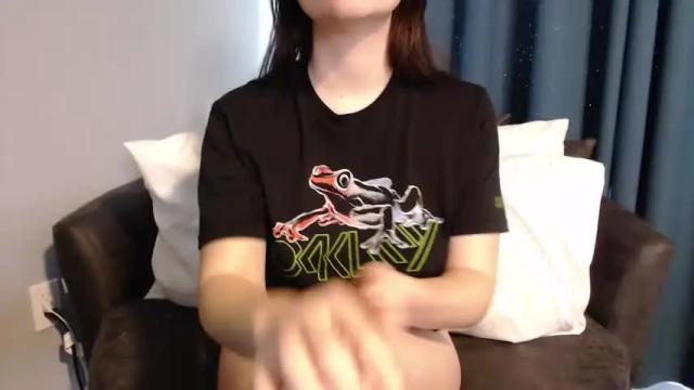 Image 3 of tinyytina Stream on Chaturbate on 14 months ago