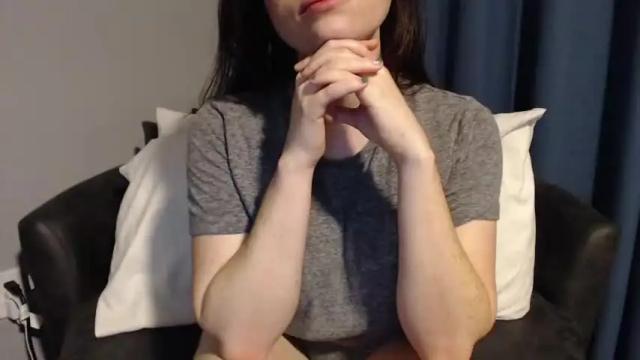Image 10 of tinyytina Stream on Chaturbate on 14 months ago