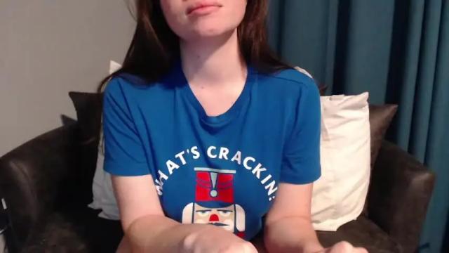 Image 3 of tinyytina Stream on Chaturbate on 13 months ago