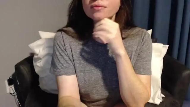 Image 4 of tinyytina Stream on Chaturbate on 13 months ago