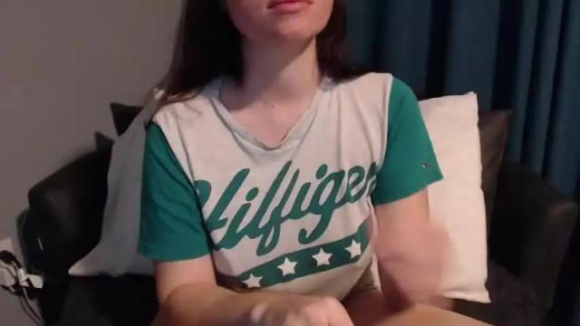 Image 11 of tinyytina Stream on Chaturbate on 13 months ago