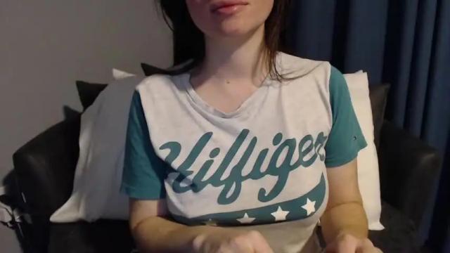 Image 12 of tinyytina Stream on Chaturbate on 13 months ago