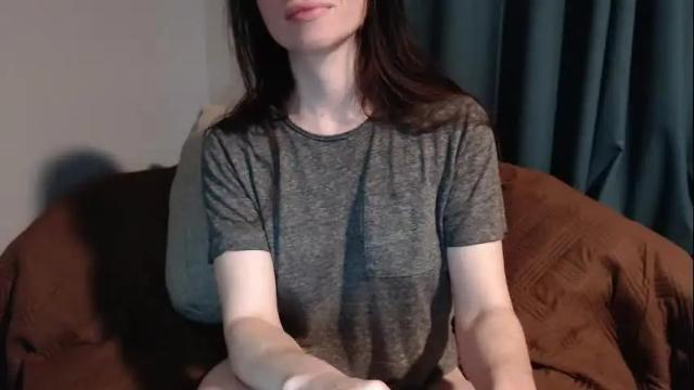 Image 12 of tinyytina Stream on Chaturbate on 16 days ago