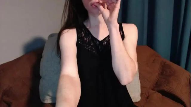 Image 6 of tinyytina Stream on Chaturbate on 5 days ago