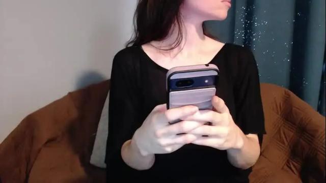 Image 12 of tinyytina Stream on Chaturbate on 1 month ago
