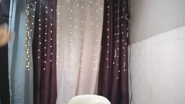 Image 3 of tipmebabexx Stream on Chaturbate on 16 months ago