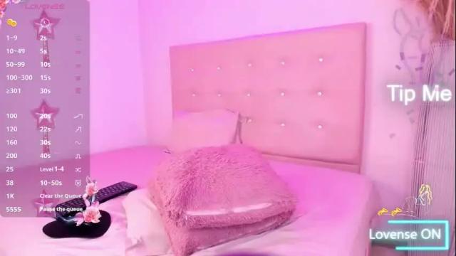 Image 8 of tish_palmer Stream on Chaturbate on 2 months ago