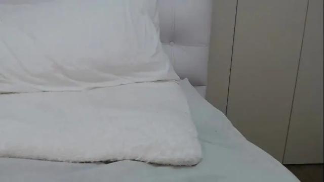Image 7 of tisha_amore Stream on Chaturbate on 1 month ago