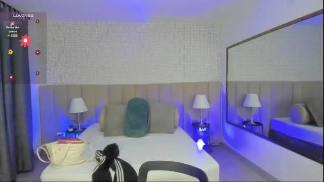 Image 10 of tisha_cole Stream on Chaturbate on 24 days ago