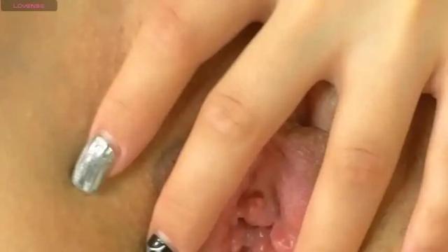 Image 4 of titi_lovers Stream on Chaturbate on 14 months ago