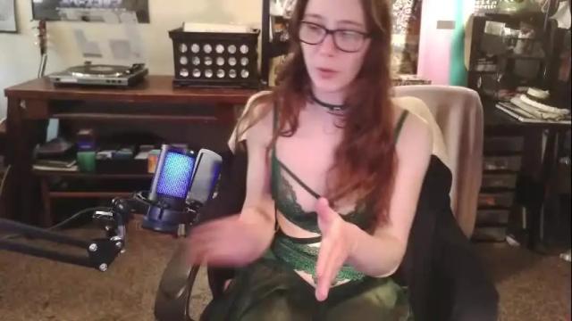 Image 4 of titillatingtales Stream on Chaturbate on 1 month ago