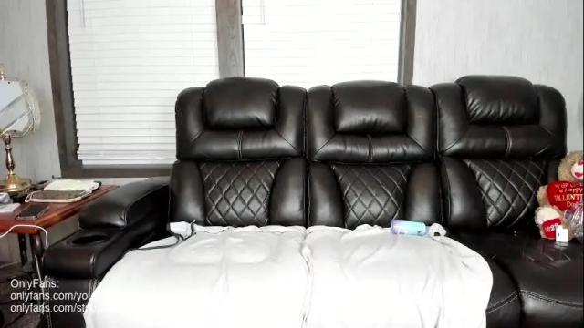 Image 8 of tntluvs Stream on Chaturbate on 1 month ago