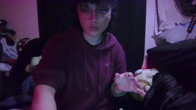 Image 11 of toastedsharks Stream on Chaturbate on 18 months ago