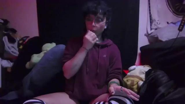 Image 12 of toastedsharks Stream on Chaturbate on 18 months ago