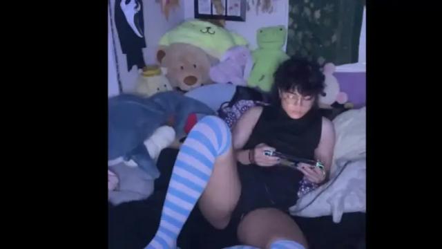 Image 11 of toastedsharks Stream on Chaturbate on 18 months ago