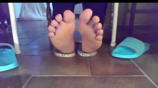 Image 11 of toespreaded Stream on Chaturbate on 26 months ago