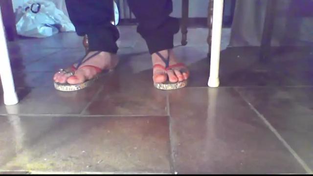 Image 7 of toespreaded Stream on Chaturbate on 26 months ago