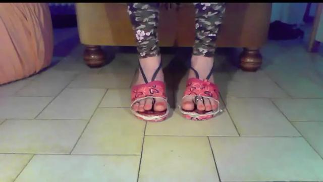 Thumbnail 1, toespreaded's Stream at Chaturbate, 21 months ago